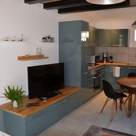 Bleautiful "Alienor" Charmant Appartement Avec Terrasse Fontainebleau Ngoại thất bức ảnh